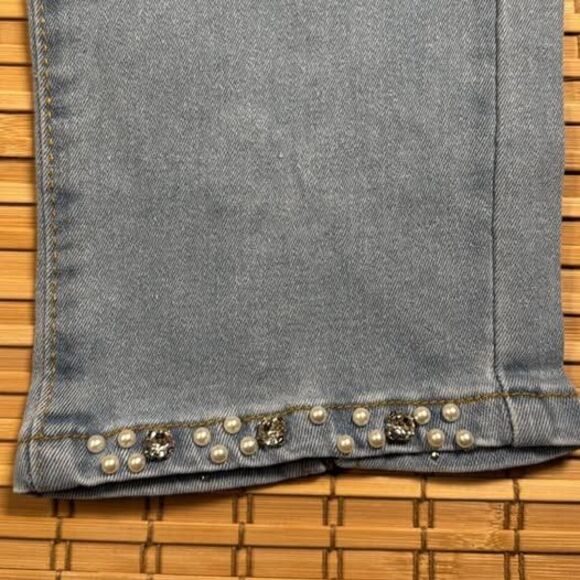 Women’s Jeweled Denim Jeans, NEW - Picture 2 of 4